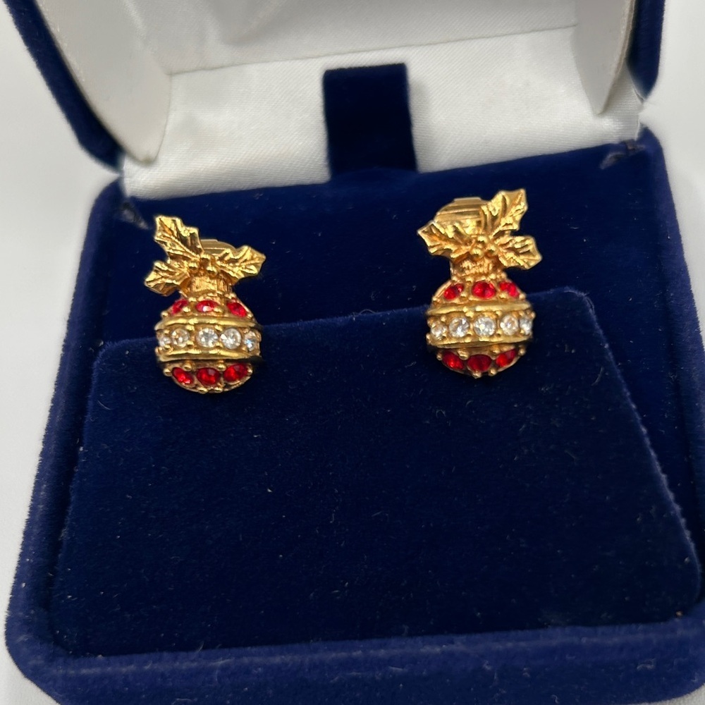 Avon Xmas Gold and Red Crystal Festive Earrings - Picture 3 of 10